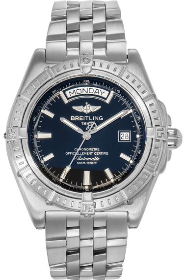 breitling headwind tourneau.